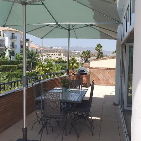 Hills Apartment *
